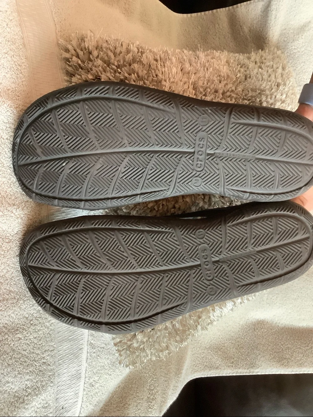 CROCS Men’s LiteRide mesh Slip-On Loafers — brown